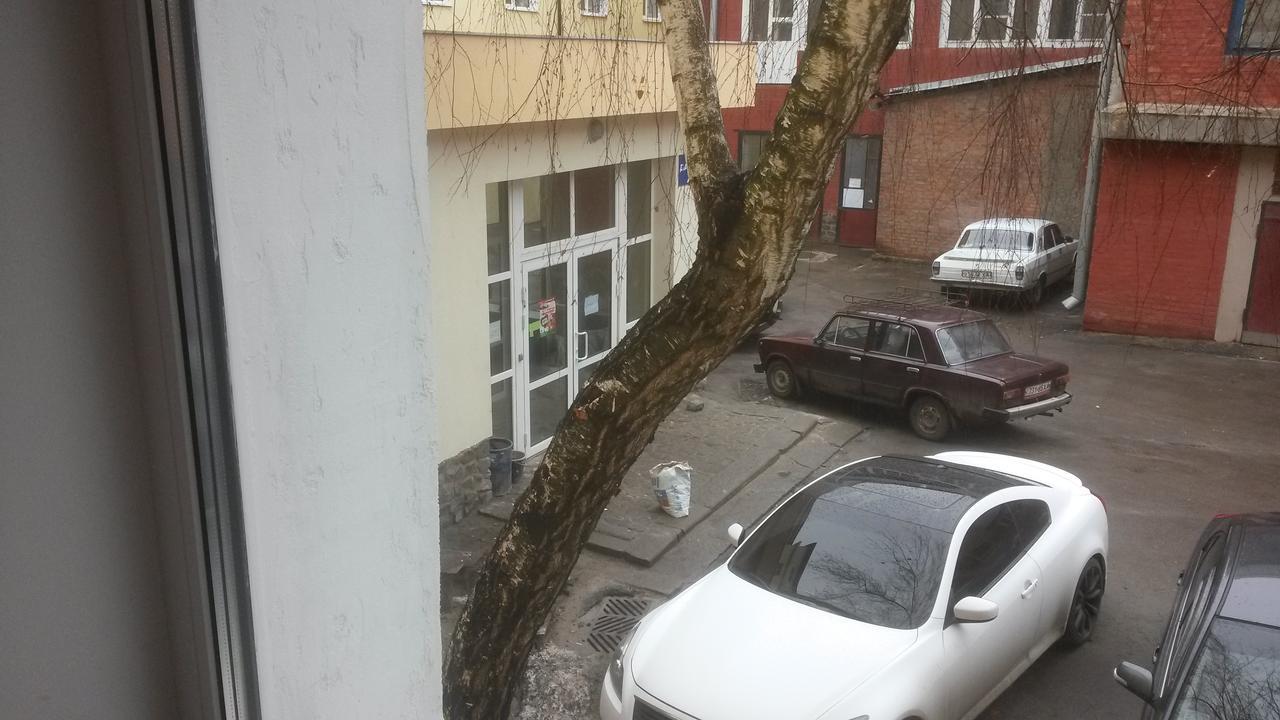 Apartments Darvina 20, Апартаменты На Улдарвина Дом 20 Charkiv Esterno foto
